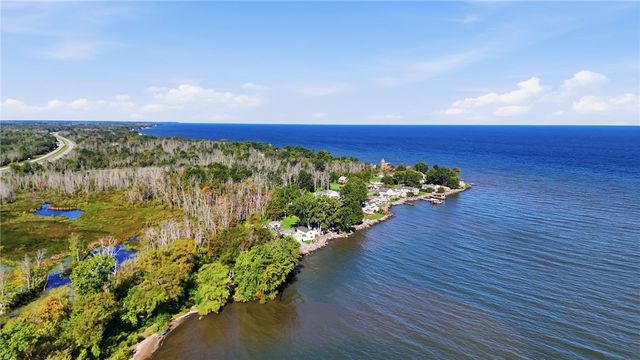 53 Lakeside Boulevard, Parma, NY 14468