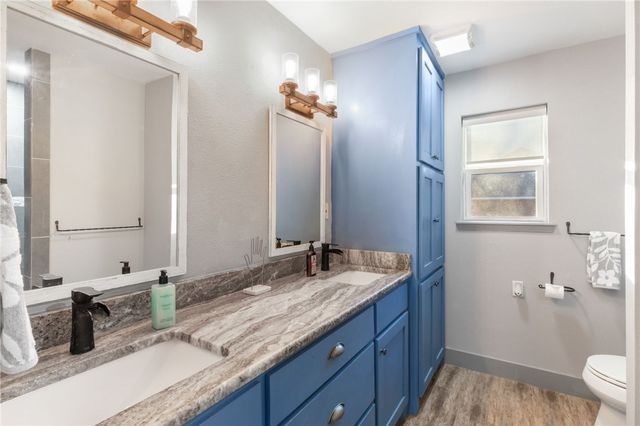 117 Golfview Drive, Hilltop Lakes, TX 77871