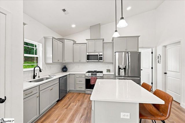 155 Stephens Road, Pickens, SC 29671