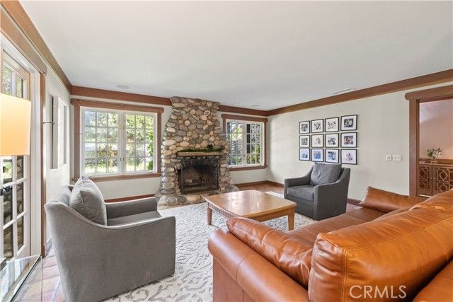 2293 Bonnie Brae, Claremont, CA 91711