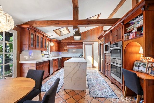 2293 Bonnie Brae, Claremont, CA 91711