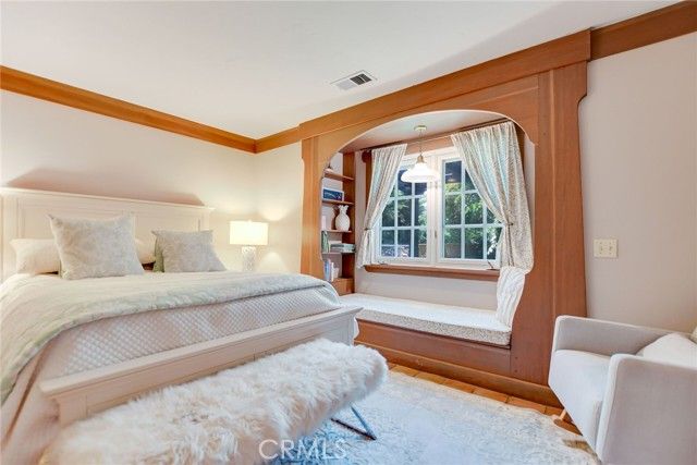 2293 Bonnie Brae, Claremont, CA 91711