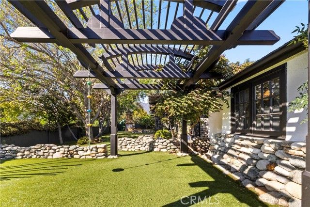 2293 Bonnie Brae, Claremont, CA 91711