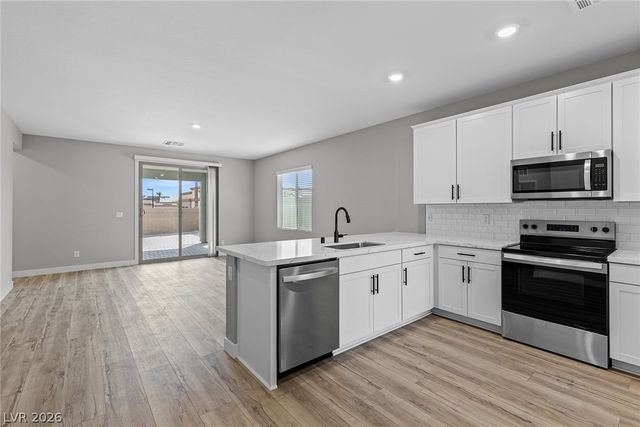 3233 Lunar Crater Avenue, North Las Vegas, NV 89032