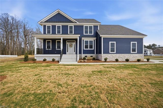 400 Octavia DR, Yorktown, VA 23693