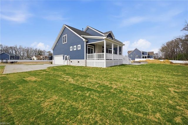 400 Octavia DR, Yorktown, VA 23693