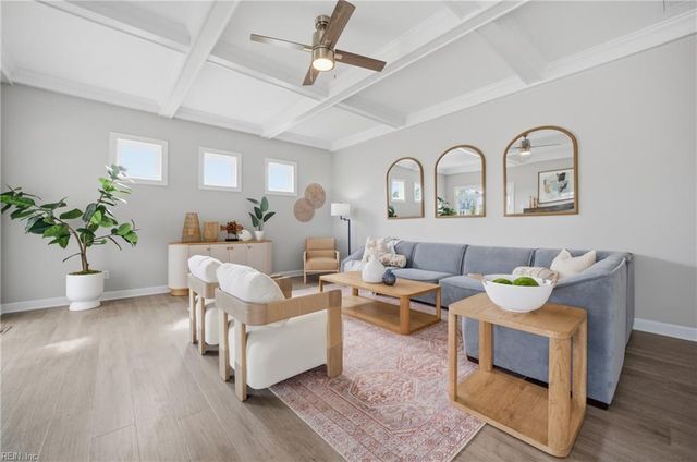 400 Octavia DR, Yorktown, VA 23693