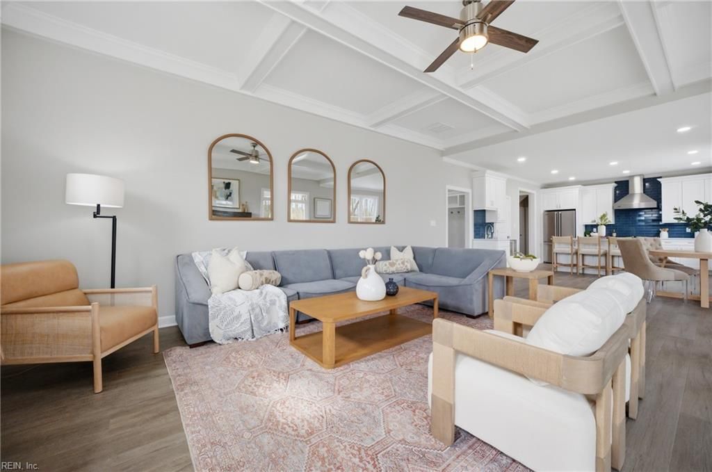 400 Octavia DR, Yorktown, VA 23693