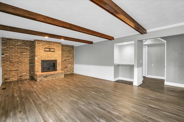 880 Stevens Creek Lane, Forsyth, IL 62535