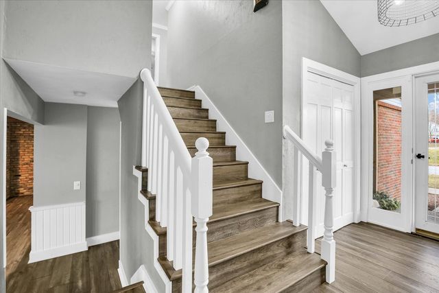 880 Stevens Creek Lane, Forsyth, IL 62535