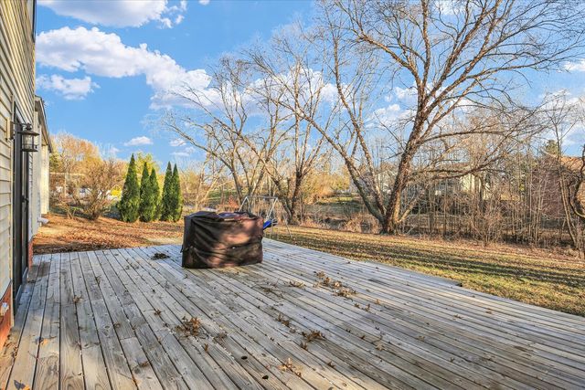 880 Stevens Creek Lane, Forsyth, IL 62535