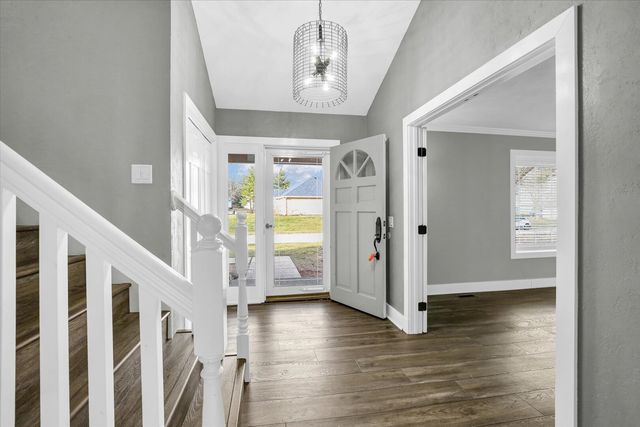 880 Stevens Creek Lane, Forsyth, IL 62535