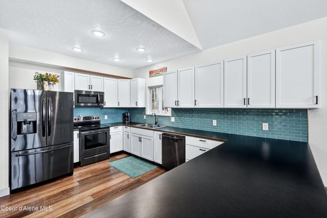 676 S Rena RD, Oldtown, ID 83822