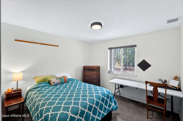 676 S Rena RD, Oldtown, ID 83822