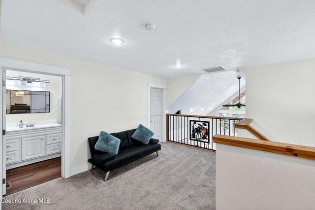 676 S Rena RD, Oldtown, ID 83822