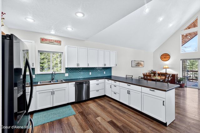 676 S Rena RD, Oldtown, ID 83822