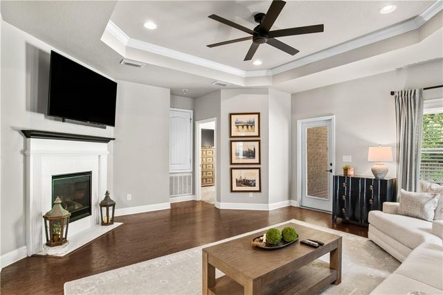 1114 Mcmurray Place W, Mobile, AL 36609