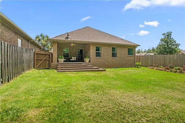 1114 Mcmurray Place W, Mobile, AL 36609