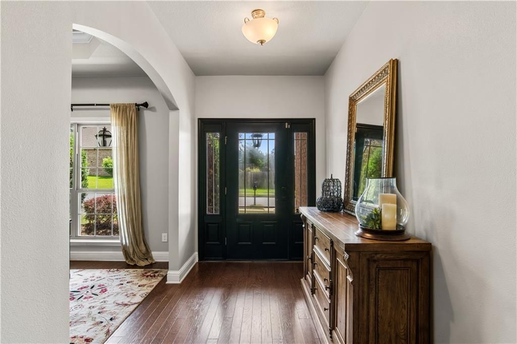1114 Mcmurray Place W, Mobile, AL 36609 — photo 2