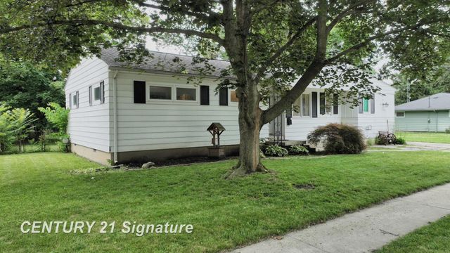433 Crestview Street, Flushing, MI 48433
