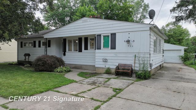 433 Crestview Street, Flushing, MI 48433