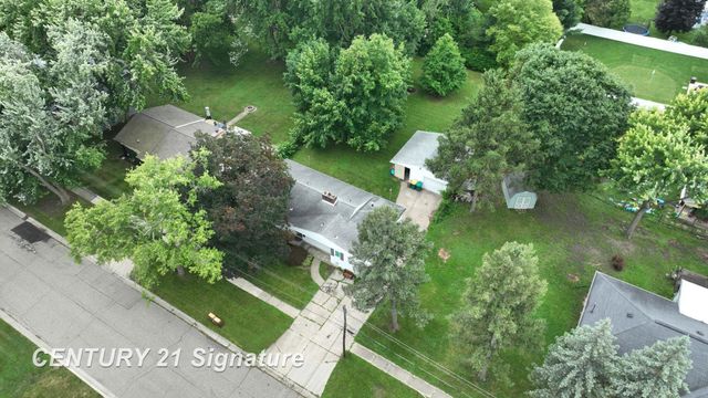 433 Crestview Street, Flushing, MI 48433