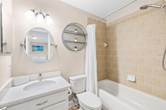 5823 TERNCREST DRIVE, Lithia, FL 33547