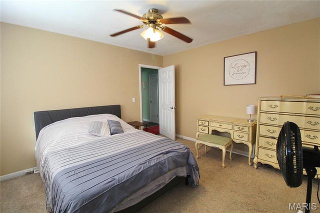 1425 Wabash Avenue, Belleville, IL 62220