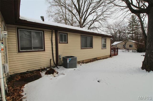 1425 Wabash Avenue, Belleville, IL 62220