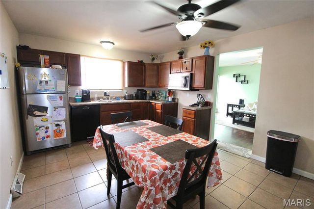 1425 Wabash Avenue, Belleville, IL 62220