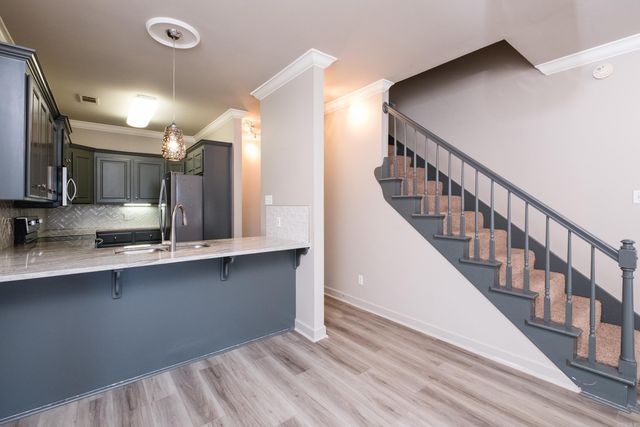 5 Fairway Woods Circle, Maumelle, AR 72113