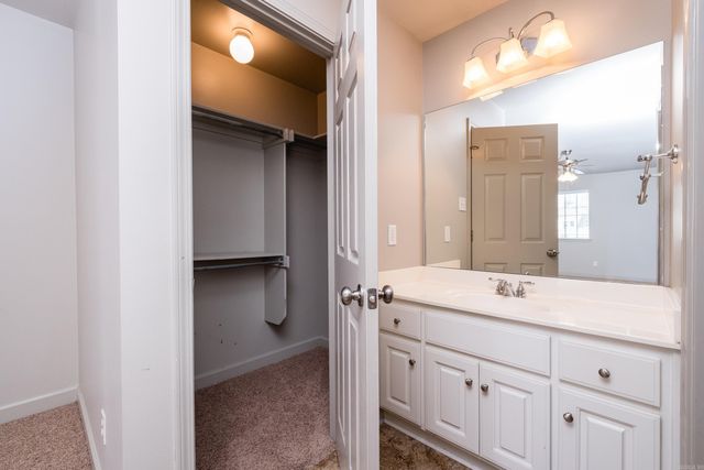 5 Fairway Woods Circle, Maumelle, AR 72113