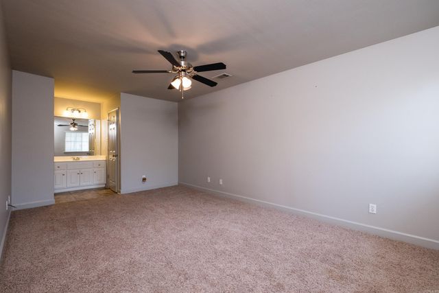 5 Fairway Woods Circle, Maumelle, AR 72113