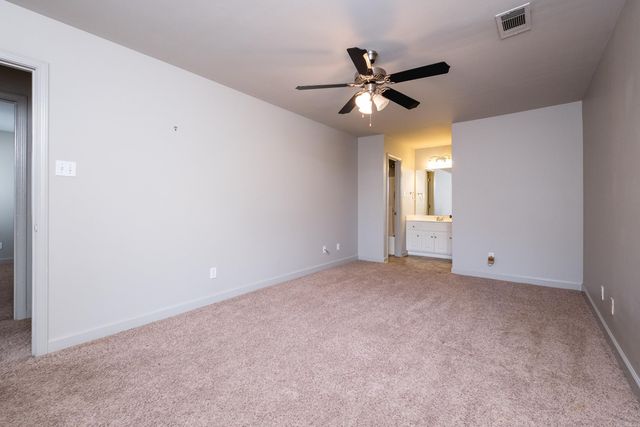 5 Fairway Woods Circle, Maumelle, AR 72113