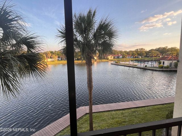 3820 LAVISTA Circle 113, Jacksonville, FL 32217