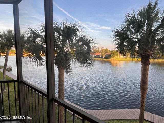 3820 LAVISTA Circle 113, Jacksonville, FL 32217