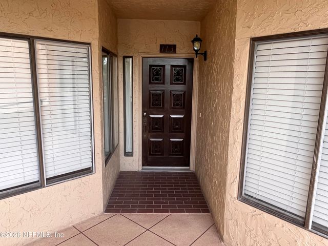 3820 LAVISTA Circle 113, Jacksonville, FL 32217