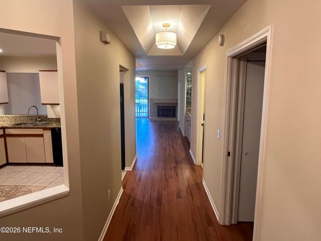 3820 LAVISTA Circle 113, Jacksonville, FL 32217