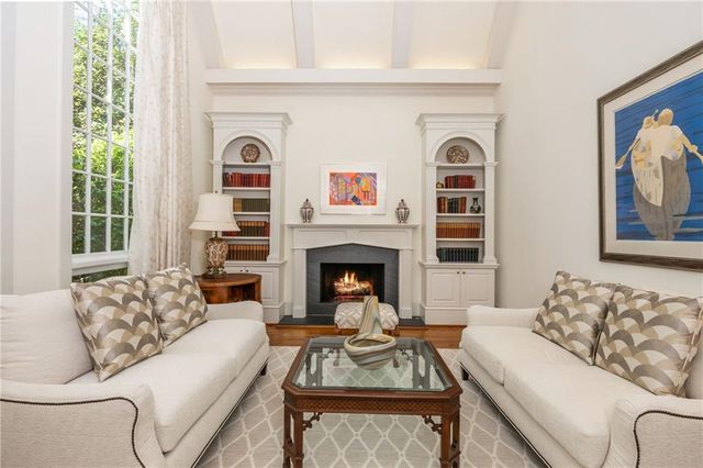 3 Powers Chase Circle, Atlanta, GA 30327