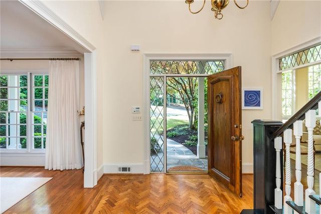 3 Powers Chase Circle, Atlanta, GA 30327