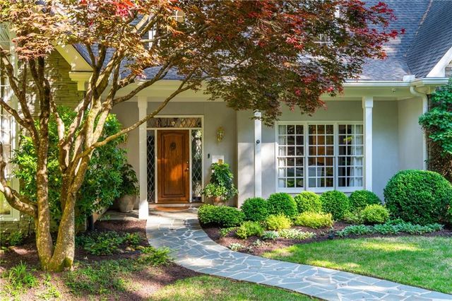 3 Powers Chase Circle, Atlanta, GA 30327