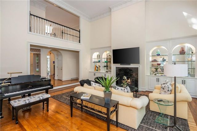 3 Powers Chase Circle, Atlanta, GA 30327