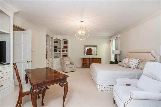 3 Powers Chase Circle, Atlanta, GA 30327