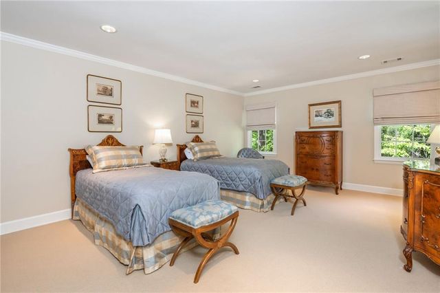 3 Powers Chase Circle, Atlanta, GA 30327
