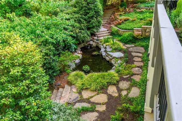 3 Powers Chase Circle, Atlanta, GA 30327