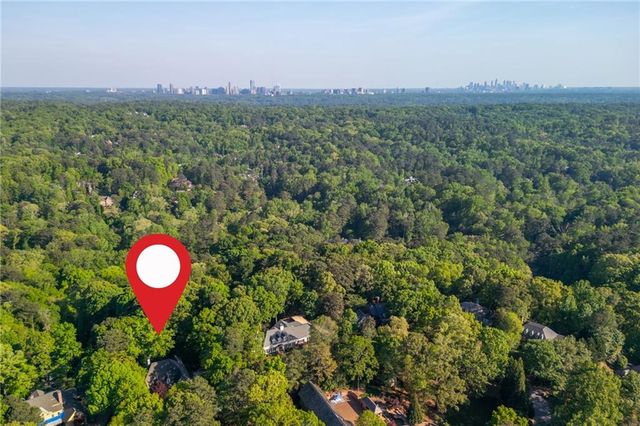 3 Powers Chase Circle, Atlanta, GA 30327