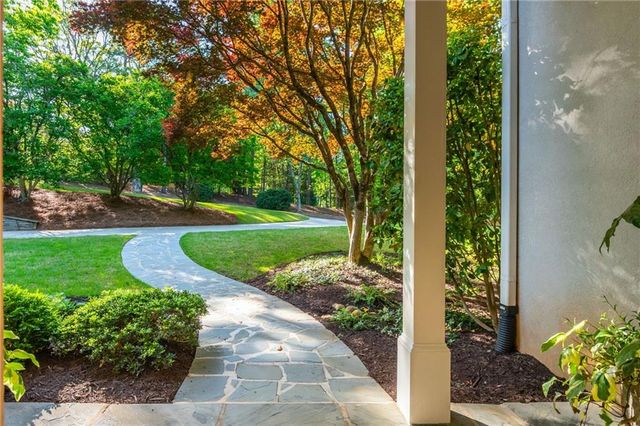 3 Powers Chase Circle, Atlanta, GA 30327