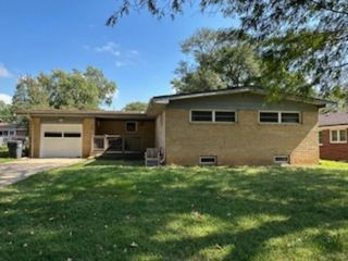 606 N Highland Park Dr., Mulvane, KS 67110