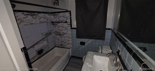 19130 Trinity Street, Detroit, MI 48219