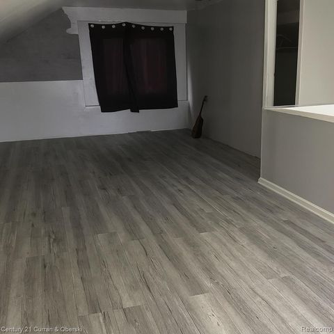 19130 Trinity Street, Detroit, MI 48219